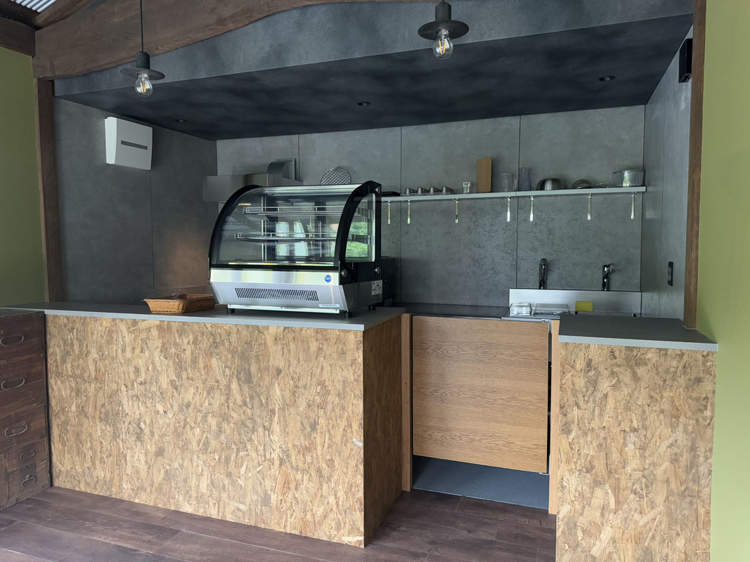 店舗　有限会社エッグクリエーション